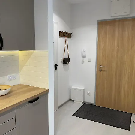 Newport Industrial Apartment Varšava Exteriér fotografie
