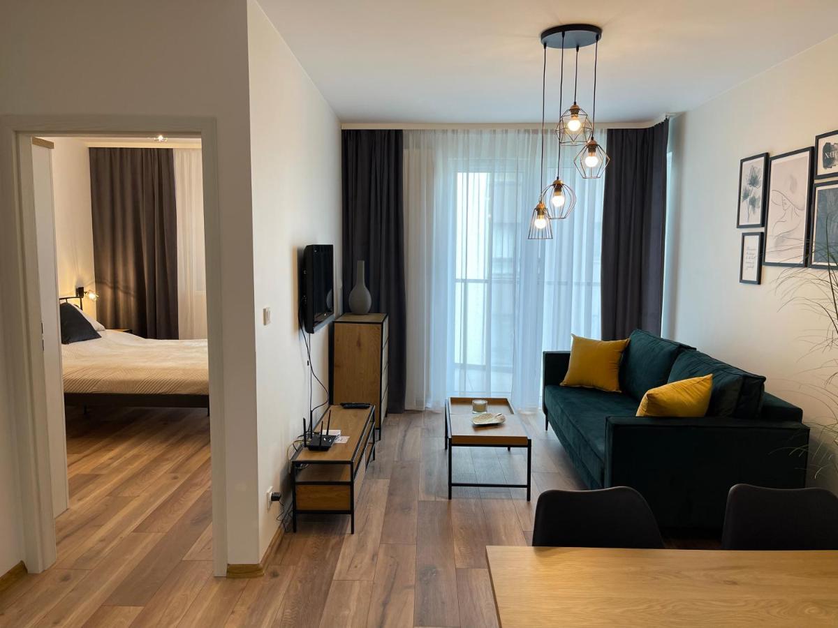 Apartament Newport Industrial Warszawa