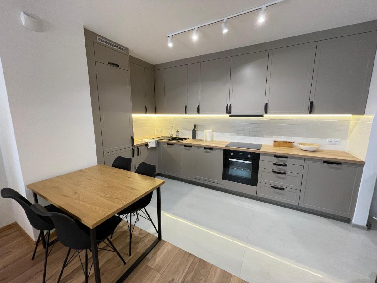 Apartament Newport Industrial Warszawa